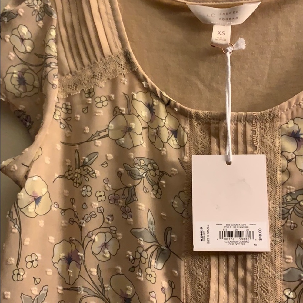 Lauren Conrad Flowery Blouse - Picture 3 of 5